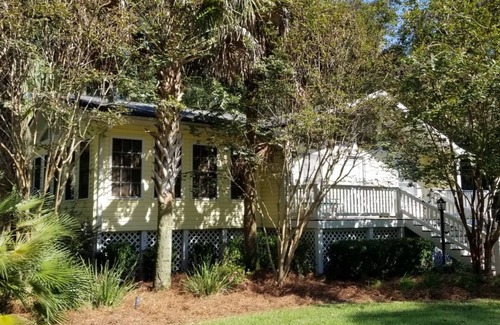 Saint Helena Island House | Quiet beach cottage with unique local attractions nearby