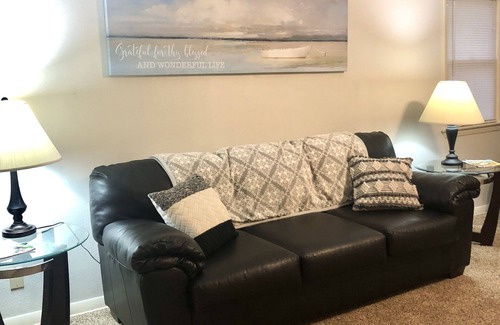 South Hutchinson House | Quiet Blue Bungalow