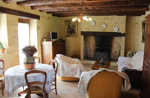 Tamnies House | Quiet country house with garden near Sarlat