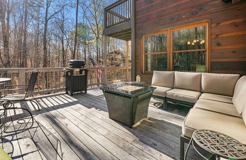Eagle Mountain Cabin | Quiet cabin with fireplace, firepit, large deck, AC, & W/D- snowbirds OK