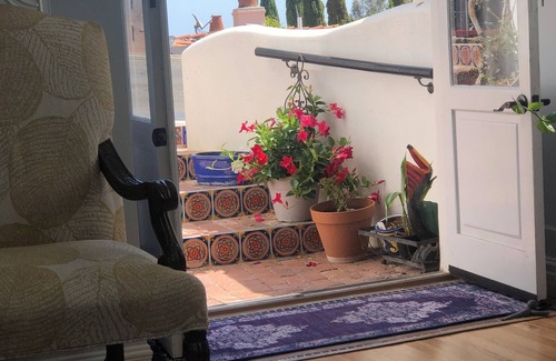 Avalon House | Quiet Catalina Island sunny hillside home for 1 month for right couple—no kids.