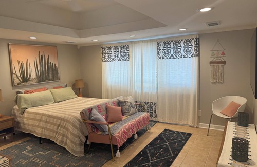 Savannah Cottage | Quiet, charming cottage central to all things Savannah