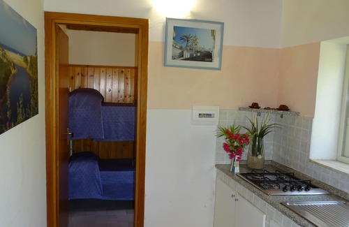 Marina di Modica House | Quiet cheap vacation home directly by the sea
