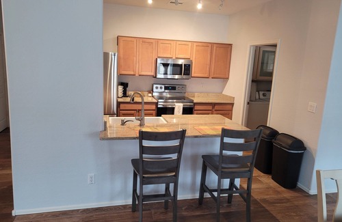 San Tan Valley House | Quiet comfort home on Fairway, Spa, Pool & Remodeled!