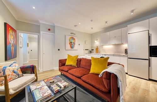 East End Apartment | Quiet Comfort in Glasgow city