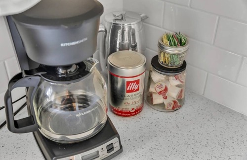 West Sacramento House | Quiet & Comfy-Family&Pet Friendly Riverfront 1mile