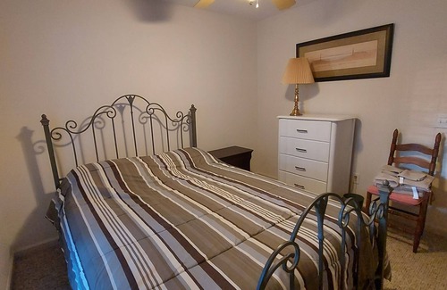 Pinehurst Cottage | Quiet Cottage in Golf Country!
