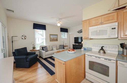 Summer Village Cottage | Quiet Cottage in Summer Village with Central Air close to the Ocean!