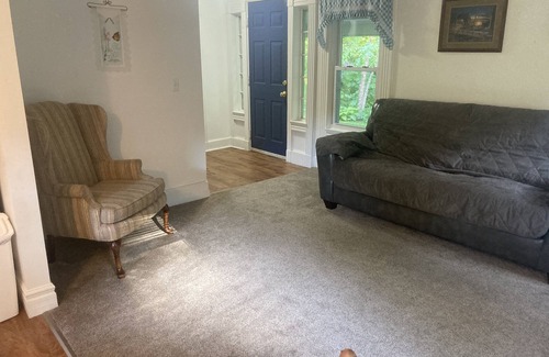 Newark Other | Quiet Country Apartment on a dead end road!