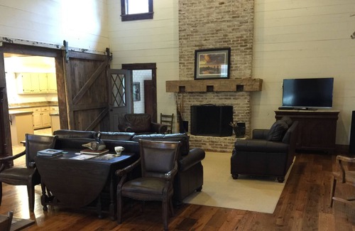 Olive Branch Other | Quiet Country Estate Near Memphis