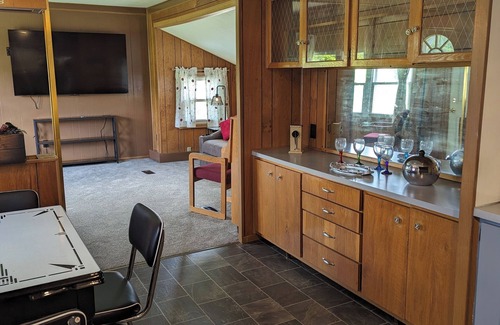 Cameron House | Quiet Country Getaway near New York State Wine Country