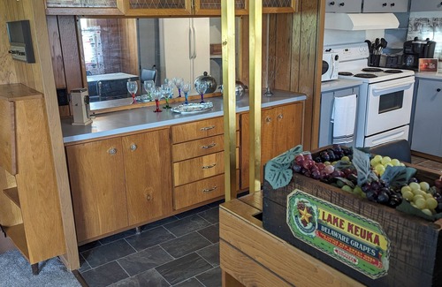 Cameron House | Quiet Country Getaway near New York State Wine Country