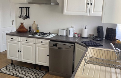 Clere-les-Pins House | Quiet country house