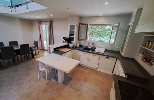 Montseveroux House | Quiet country house with swimming pool and lovely views.