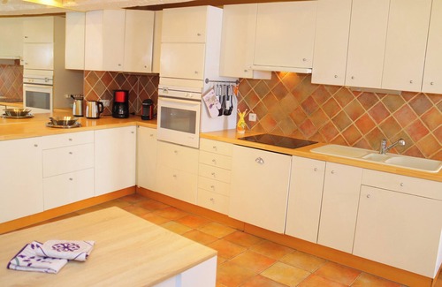 Saumane House | Quiet country house for 12 people with private pool