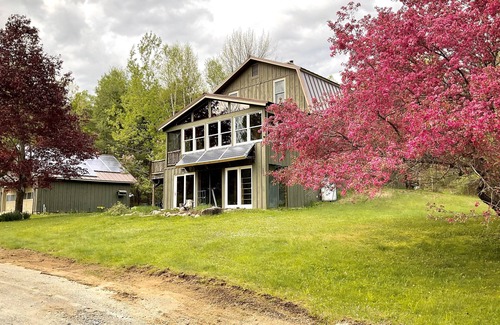 Johnsburg House | Quiet, cozy, four season, creek side getaway near Gore Mountain