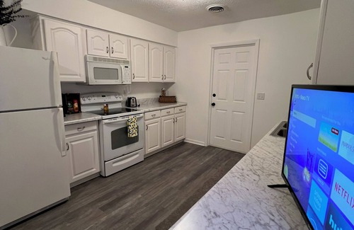 Ocala House | Quiet Cozy home in the heart of Ocala - Sleeps 6