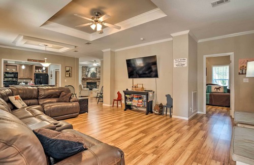 Dunnellon House | Quiet Dunnellon Escape w/ Large Covered Porch