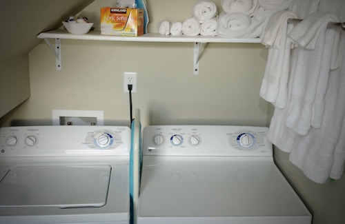 Ocean Shores Cottage | Quiet end of Ocean Shores. Walking distance to the beach