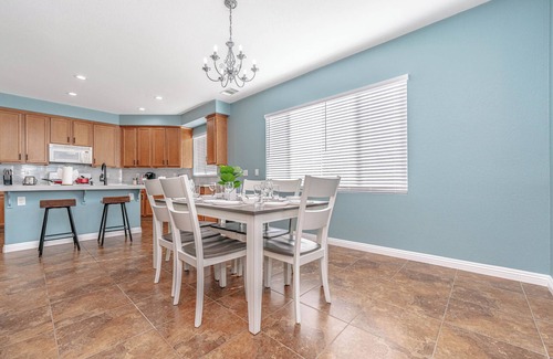 Coachella House | Quiet Escape: Entire Home with Charming Pool