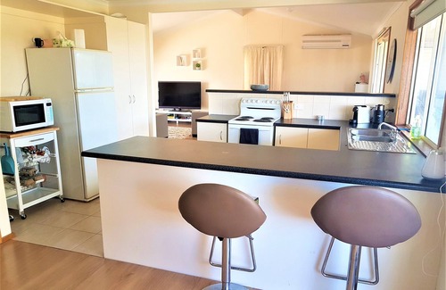 District Council of the Copper Coast House | Quiet, family-friendly house, 500m from the beach, great for kids, free WiFi