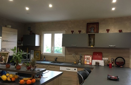 Ceyras House | Quiet family home for 8 people