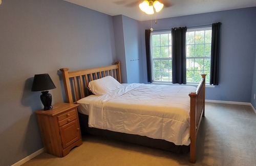 Fishers House | Quiet Family Home in popular Saxony area NEAR RUOFF MUSIC CENTER and HAMILTON TC