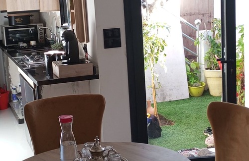 Briech House | Quiet family Riad 1 minute from the beach