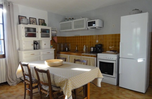 Bonnieux Apartment | Quiet flat in Bonnieux countryside