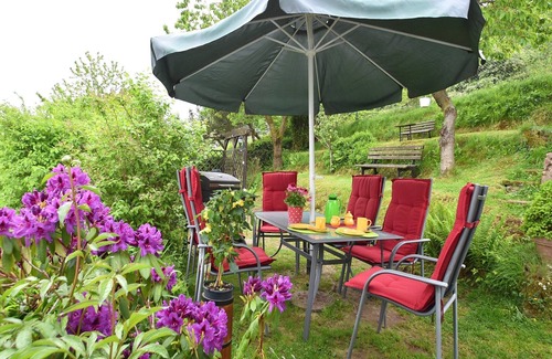 Langewiesen House | Quiet Getaway near Ilmenau