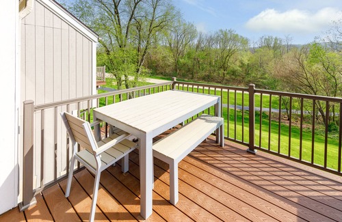The Galena Territory House | Quiet Galena Territory Home near Lake with tons of Amenities-Great Winter Escape