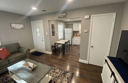 Royal Oak House | Quiet Gem in Royal Oak, RO Downtown & Detroit at Your Door!