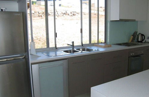 Encounter Bay House | Quiet Getaway Only Minutes to Beach