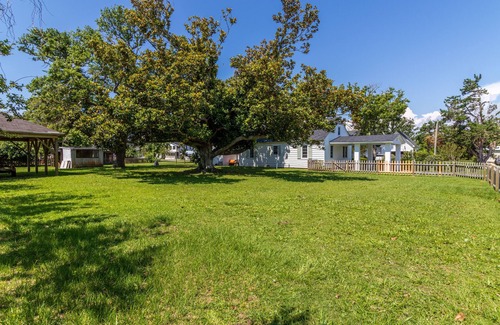 Marshallberg House | Quiet getaway to a small, safe and peaceful coastal town: 120/night