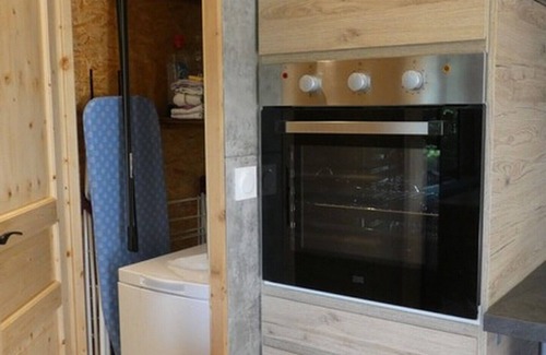 Thones Apartment | Quiet gite private jacuzzi wifi terrace near Lake Annecy pets welcome
