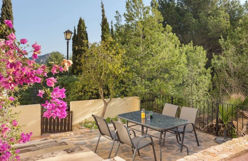 Diputacion de Rincon de San Gines Apartment | Quiet ground floor 3 bedroom apartment - private patio - pools with jacuzzi