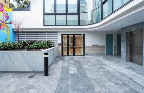 Paddington Apartment | Quiet Ground Floor Studio in Paddington
