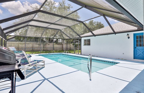 Palm Coast House | Quiet home with enclosed yard, heated pool with jets, & screened lanai