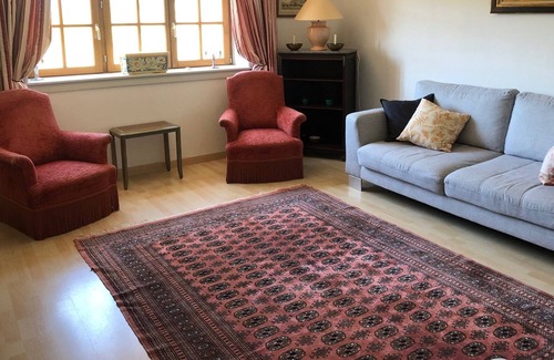 Fleurie House | Quiet house, garden swimming pool and sleeps 6