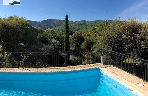 Venasque House | Quiet house, unique view, 2 families