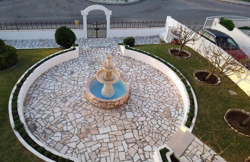 Nazare Villa | Quiet house with garden near the beaches and ocean views