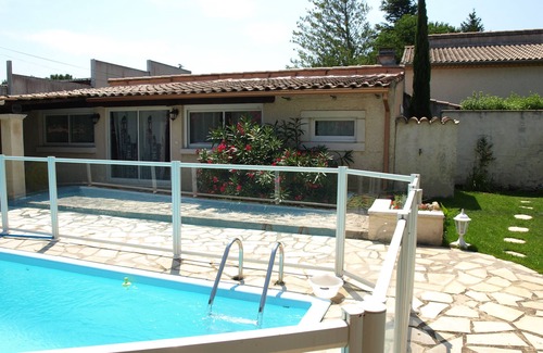 Bollene House | Quiet independent cottage for 1 or 2 people