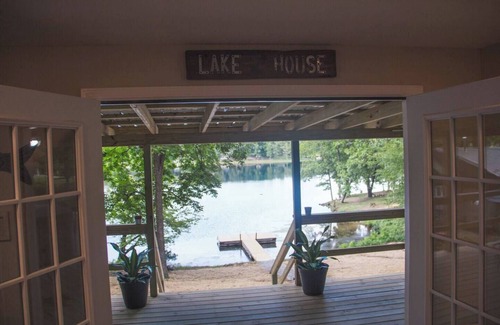 Brookport House | Quiet Lake Front Cabin!