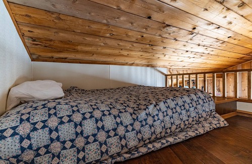 Division No. 11 Cabin | Quiet Lakefront Cabin with Huge Windows
