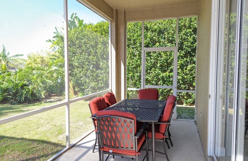 River Pointe House | Quiet Lakeside Retreat -Peaceful Home w/Pool