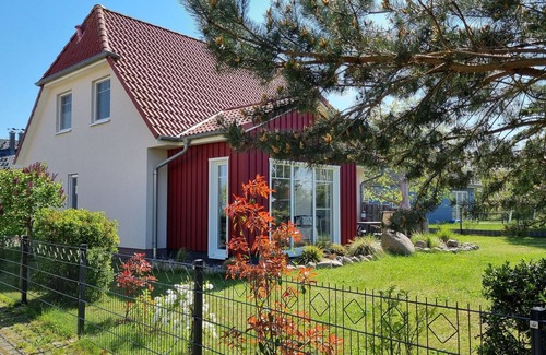 Fuhlendorf House | Quiet location by the water, detached house 123 sqm, up to 6 persons, pets allowed