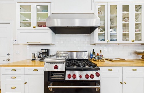 Arcata House | Quiet, luxe, near trails & town