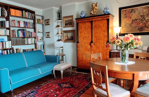 Santa Maria Novella Apartment | QUIET LUXURY APARTMENT WITH ELEVATOR, COVERED PARKING SPACE INCLUDING WIFI