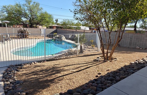 Tucson House | Quiet Midtown Oasis