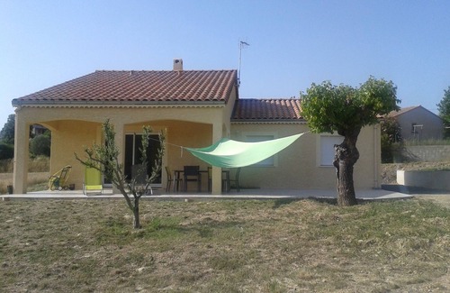 Brujas House | Quiet modern house in BEAULIEU (South Ardèche) 90 m2 3 bedrooms